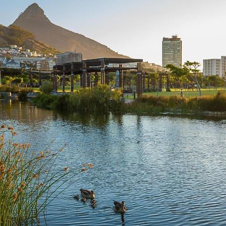 Luxury Apartment, Near V&A Waterfront And Cpt Stadium Cape Town Ngoại thất bức ảnh