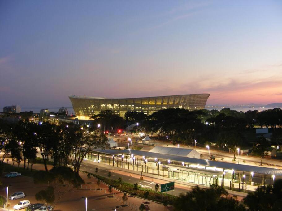 Luxury Apartment, Near V&A Waterfront And Cpt Stadium Cape Town Ngoại thất bức ảnh